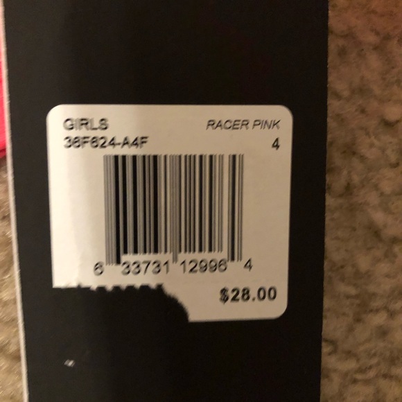 NWT GIRLS NIKE LONG SLEEVE CROP SHIRT SIZE 4 - Picture 4 of 4